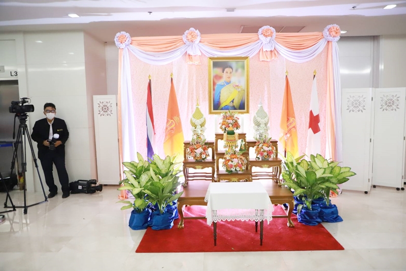 กรมบังคับคดีลงนามถวายพระพร สมเด็จพระเจ้าลูกเธอ เจ้าฟ้าพัชรกิติยาภา นเรนทิราเทพยวดี กรมหลวงราชสาริณีสิริพัชร มหาวัชรราชธิดา ให้ทรงหายจากพระอาการประชวร